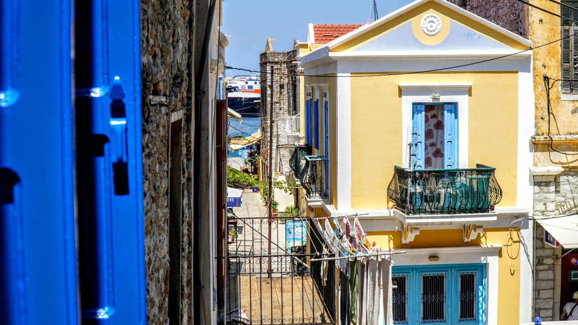 Duchess House Apartment Symi Bagian luar foto